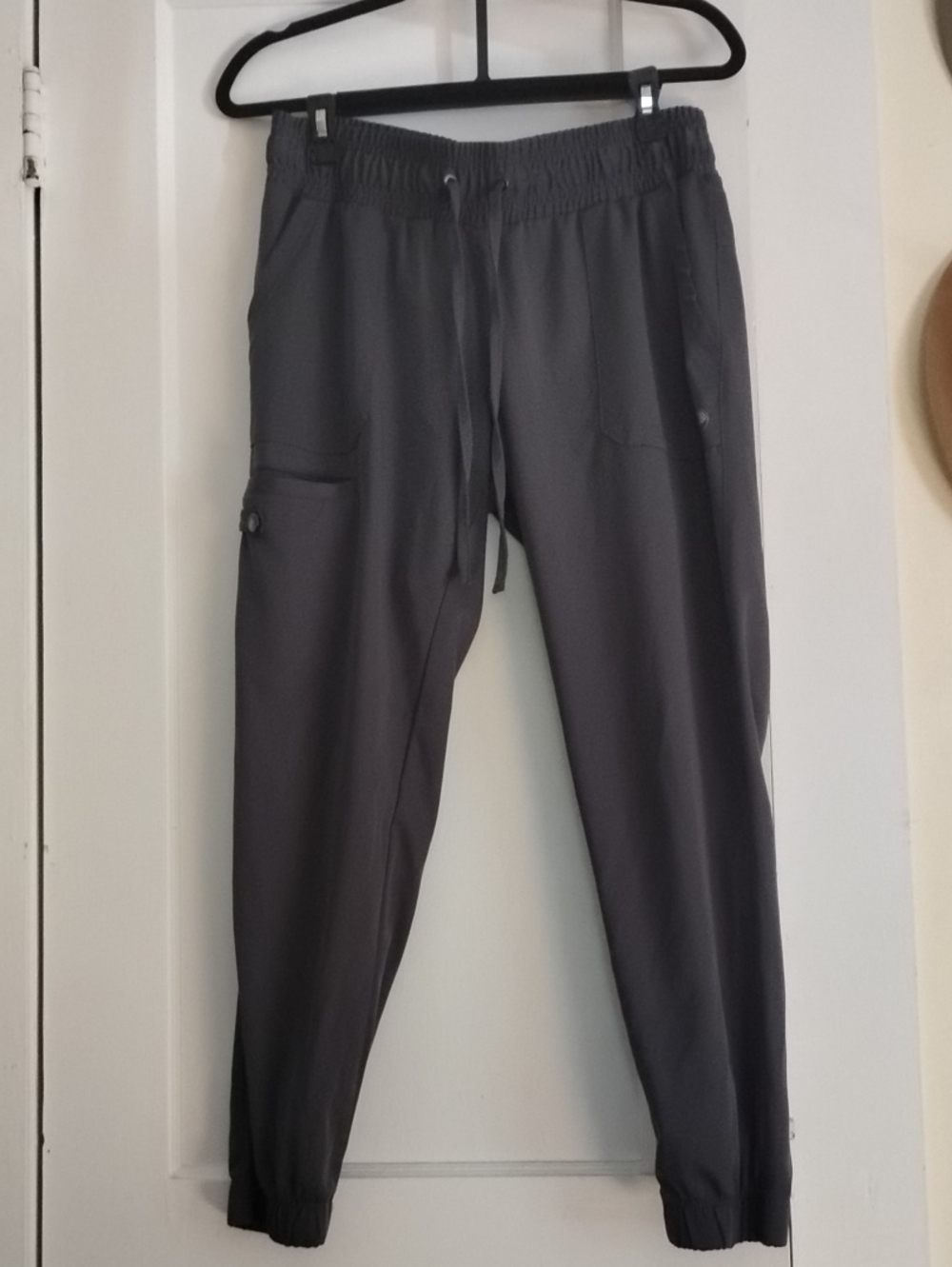 healing hands works  Women's Dark Gray Jogger Scrub Pants